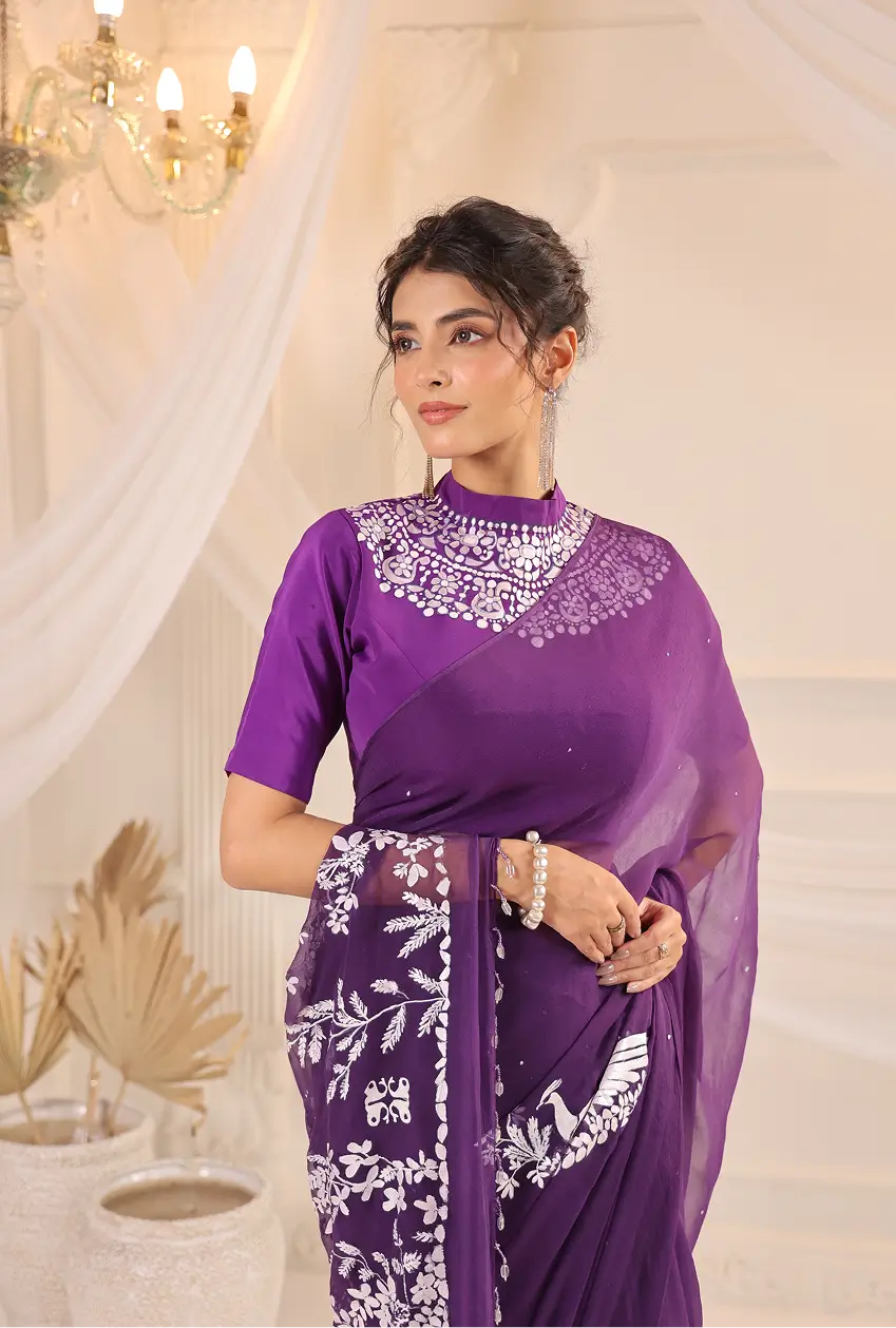 QUEEN’S PEAHEN NECKLACE2