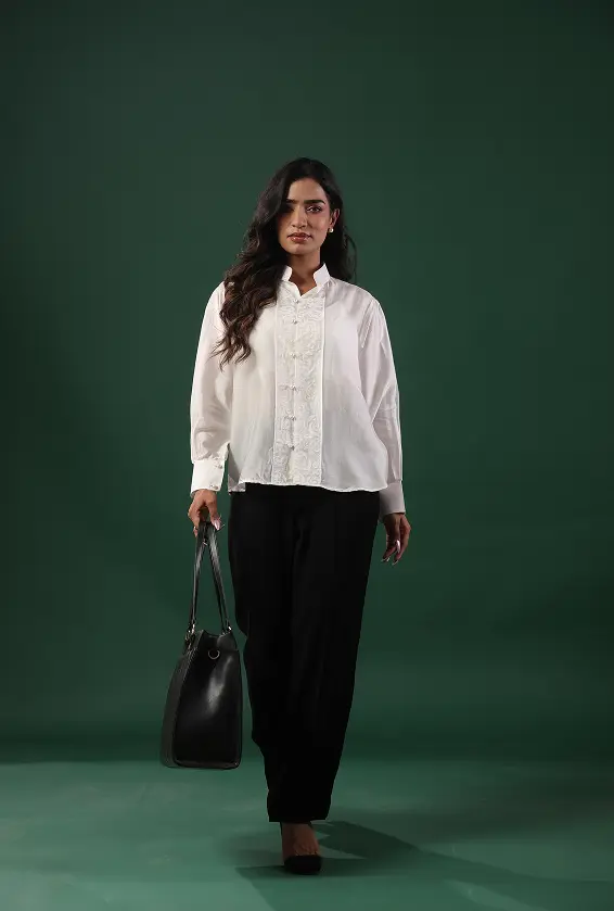 Monochrome white shirt 4